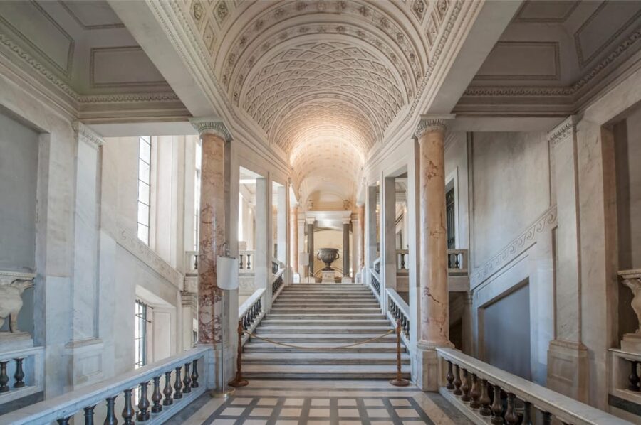 Rome: Vatican Museums & Sistine Chapel Skip-the-Line Ticket - Meeting Point and Tour Entry Process