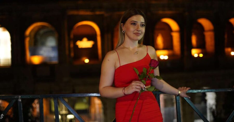 Rome: Vespa Scooter Night Tour with Pro Photographer service - Starting Point and Meeting Details in Rome