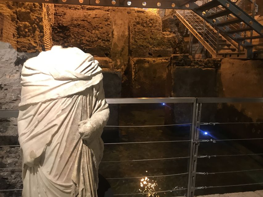 Rome:CityCenter Hidden Highlights Guided Walking Tour German - Discover Rome’s Underground Water Systems at Vicus Caprarius