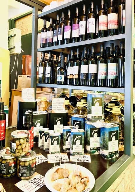 Rome's Authentic Roman Food Tour on E-Bike - Photo Stop at Salita del Grillo and Scenic Views at Giardino degli Aranci