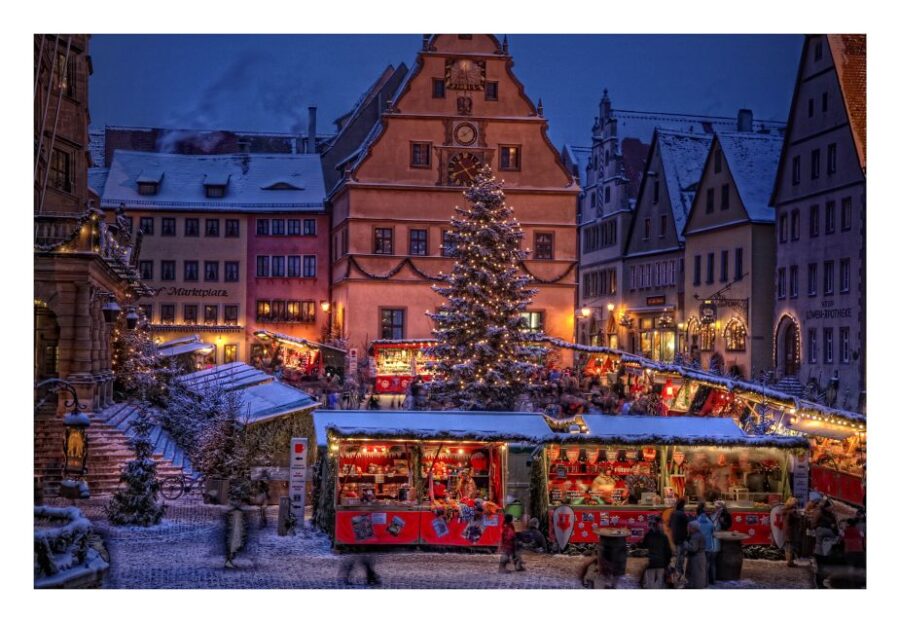 Rothenburg .d.T. & Würzburg: Romantic Christmas Moments - Starting Point at Frankfurts BusTerminal