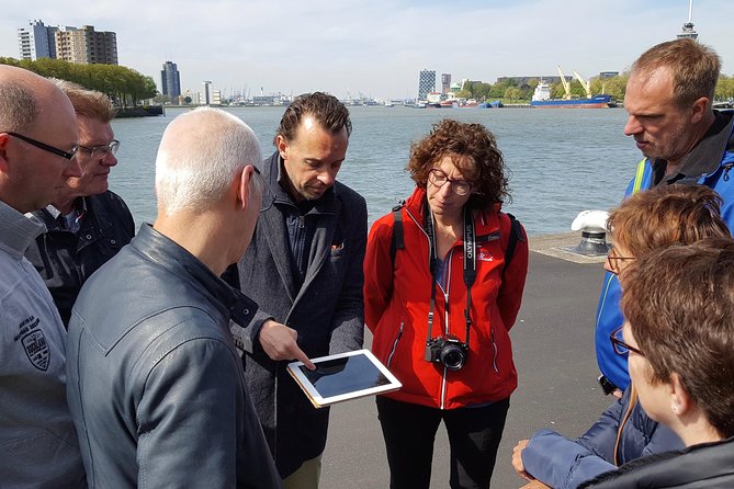 Rotterdam Bike Tour - all the Highlights - Crossing the Erasmus Bridge and Visiting Kop van Zuid