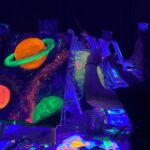 Rotterdam: Paint and Sip in the Dark at Rembrandt van Wine - Accessibility and Group Size