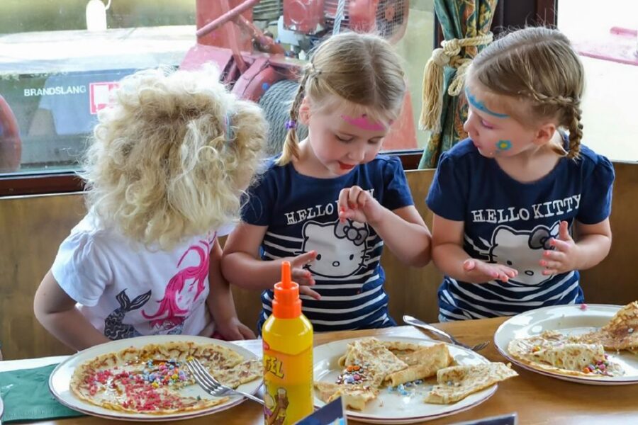 Rotterdam: Pancake Cruise - Explore Rotterdam’s Waterways in Style