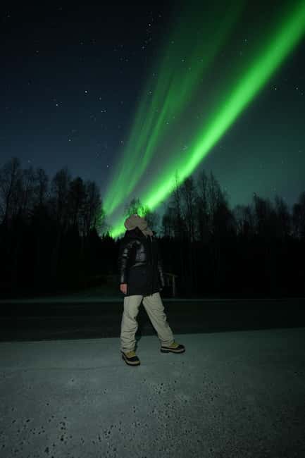 Rovaniemi: Coffee under Northern Lights & Professional Photo - The Science and Storytelling Behind the Lights