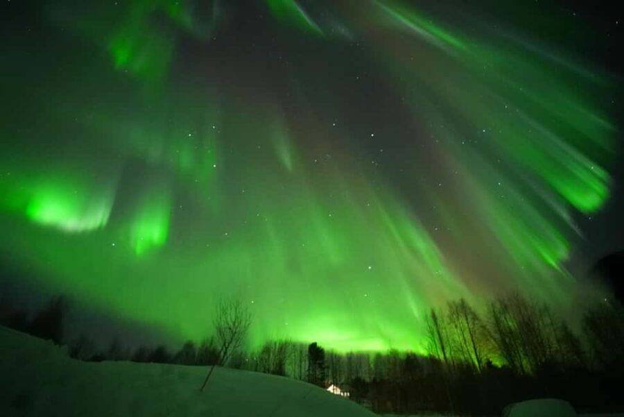 Rovaniemi: Guaranteed Aurora Hunting Tour with Photos&Videos - The Aurora Viewing Locations and Guided Sightseeing