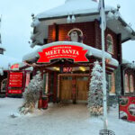 Rovaniemi: Guided Tour of Santa Claus Village - Navigating Santa’s Main Post Office and Sending Letters