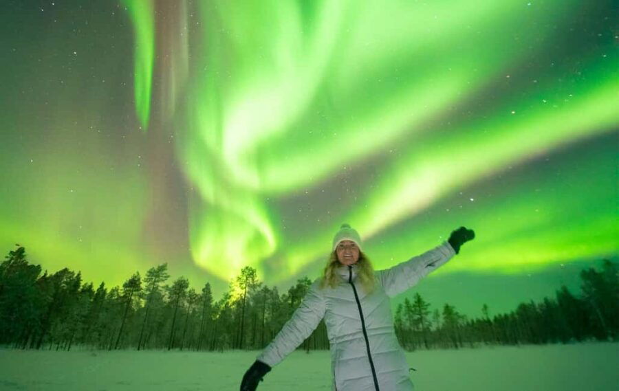 Rovaniemi: Insider Guaranteed Northern Lights Tour + Photos - The 12-Hour Itinerary and Stops