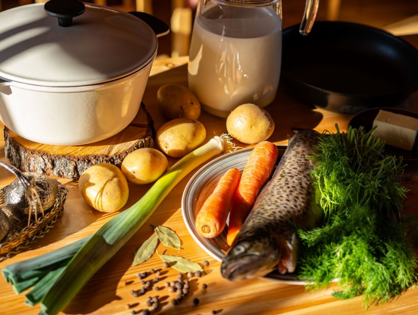 Rovaniemi: Lappish Cooking Master Class - An Introduction to Finnish Salmon Soup (Lohikeitto)