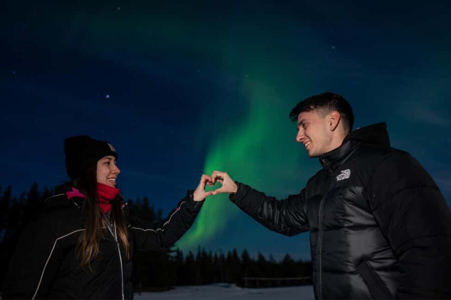 Rovaniemi: Northern Lights Tour with Guaranteed Viewings - What Makes the Northern Lights Chase Unique