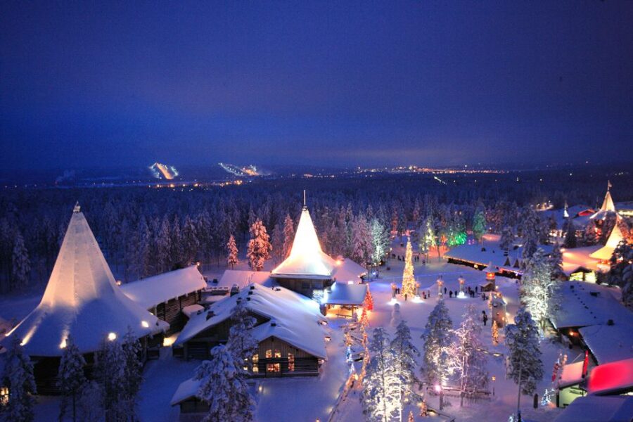 Rovaniemi: Santa Claus Village Visit with Hotel Pickup - Meeting Santa Claus in His Office: The Heart of the Tour