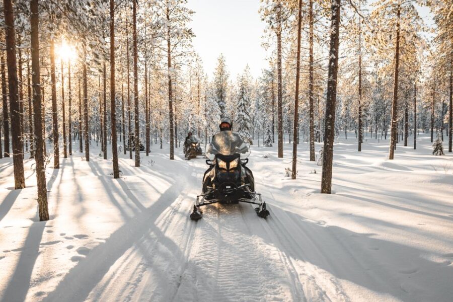 Rovaniemi: Sunrise Electric Snowmobile Tour with Snacks - Environmental Impact and Quiet Observation