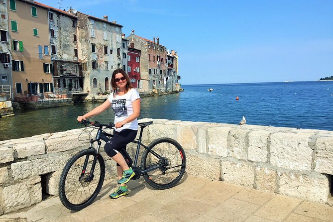 Rovinj private biking tour by electric powered bike - Discovering Rovinj’s Old Town: Architectural Highlights and Views