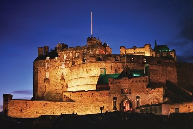 Royal Edinburgh Overnight Tour by Rail from London - Exploring Edinburgh with the Open-Top Bus Tour