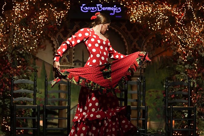 Royal Palace of Madrid Guided Tour and Flamenco Show with Tapas - The Sights and Sounds of Torres Bermejas Flamenco