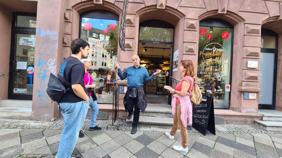 Saarbrücken: Culinary Veggie Love & City Tour - Exploring St. Johanner Markt: The Heart of Saarbrücken’s Food Scene