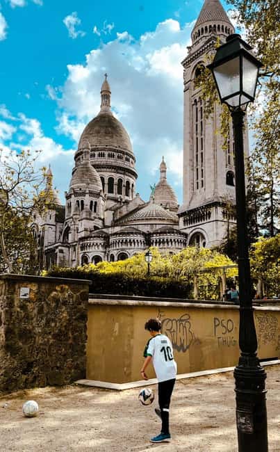 Sacré-Cur de Montmartre Guided Tour - Visiting the Vigne du Clos Montmartre