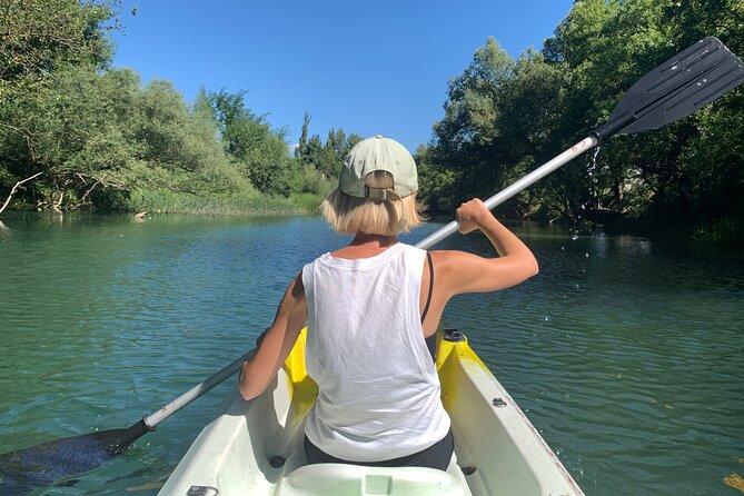 Safari kayak adventure w BBQ & Beer - Exploring the Calm Waters of Bunica River