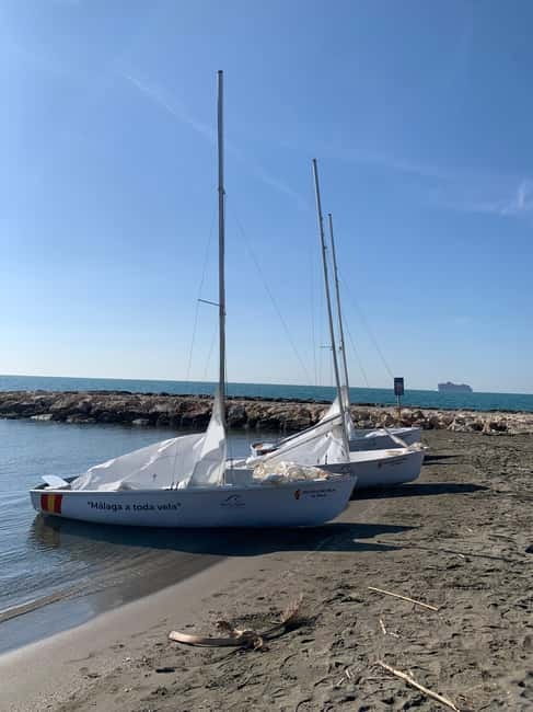 Sailing course in Málaga Capital - The Private Sailing Lessons on Dinghies