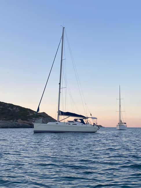 Sailing excursion to the Lérins Islands - cruise - The Tour Starts at the Old Port of Cannes