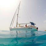 Sailing tour around the Lobos Island Natural Park / 4h - Departing from Corralejo for an Up-Close View of Lobos Island