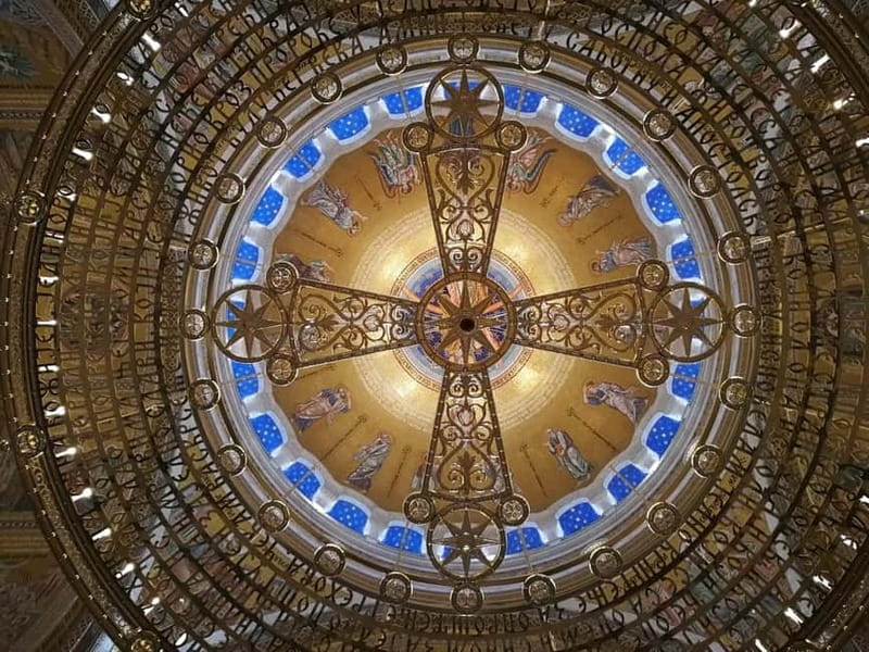 Saint Sava Temple guided tour - Starting Point and Meeting Arrangements