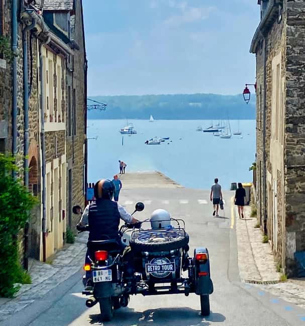 Saint Suliac from Saint Malo in a vintage sidecar with driver - The Route: From Saint Malo to Saint Suliac and Beyond