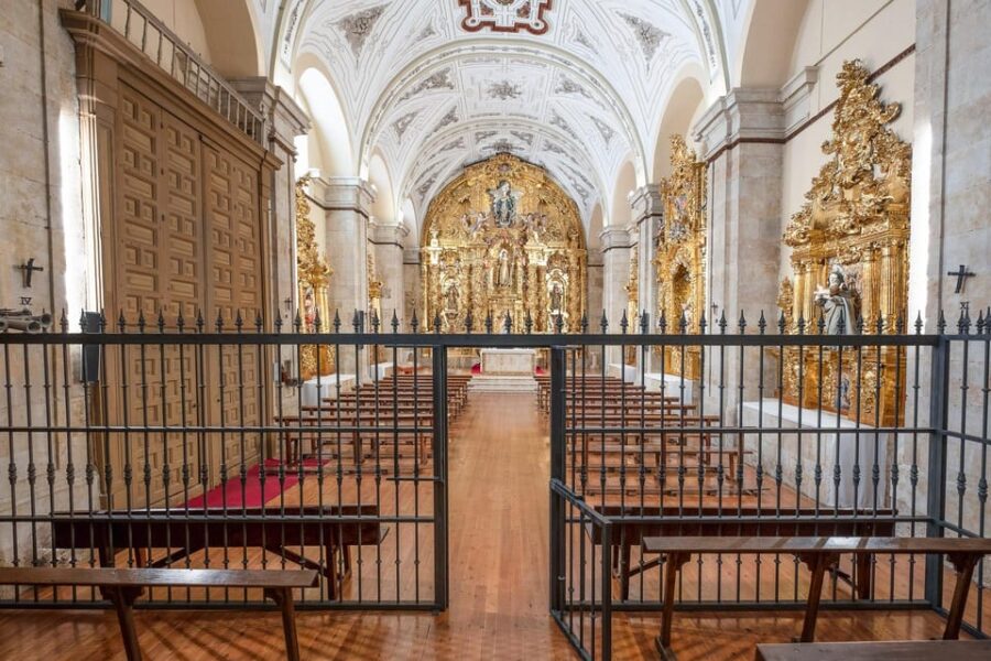 Salamanca: Convent of Las Claras with Free Audioguide - Exploring the Murals and Artistic Heritage