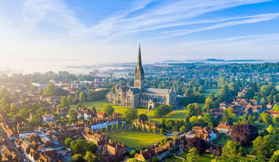 Salisbury Cathedral and Magna Carta Ticket with Audio Guide - The Magna Carta: An Enduring Legacy