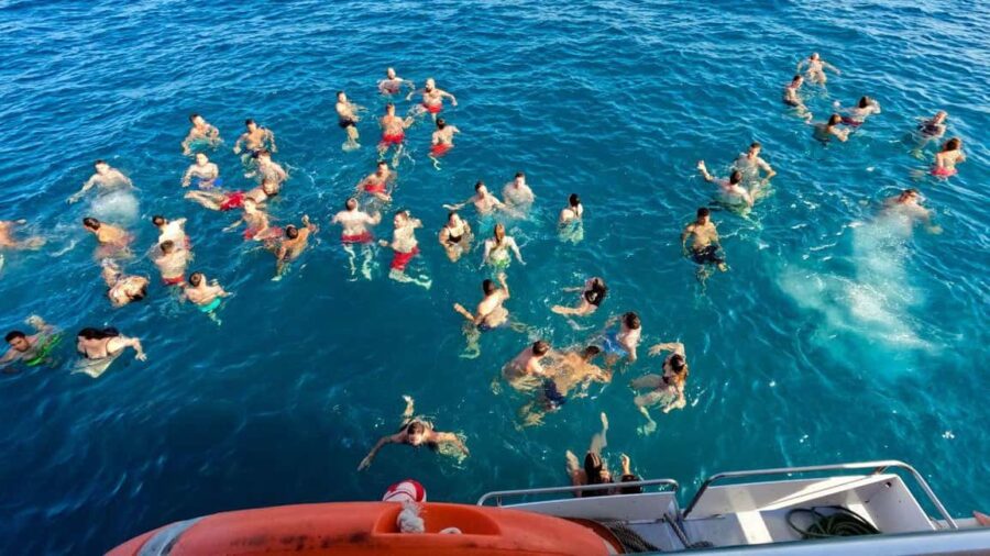 Salou: Boat Party Ticket - The Catamaran: Two Floors for Dancing and Lounging