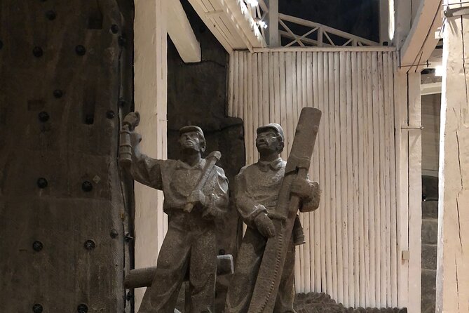 Salt Mine Wieliczka Guided Tour from Kraków with Hotel Pick up - Exploring the Wieliczka Salt Mine: Main Attractions