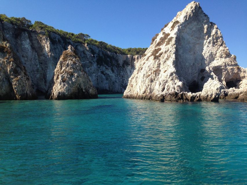 San Domino, Tremiti: guided snorkeling tour - How the Tour Begins at the Aquodiving Center