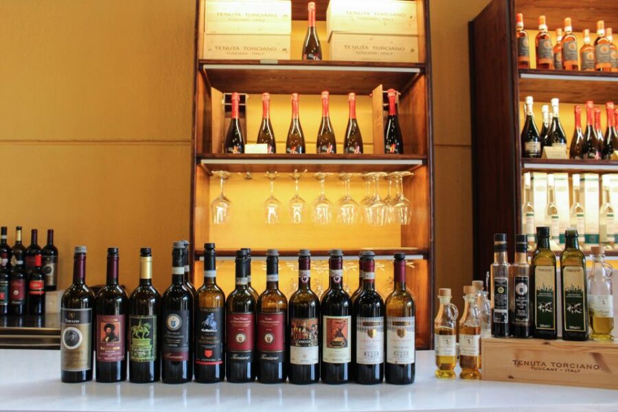 San Gimignano: 2-Hour Wine & Gourmet Tasting with Drinks - Led by an Expert Sommelier with Personalized Insights