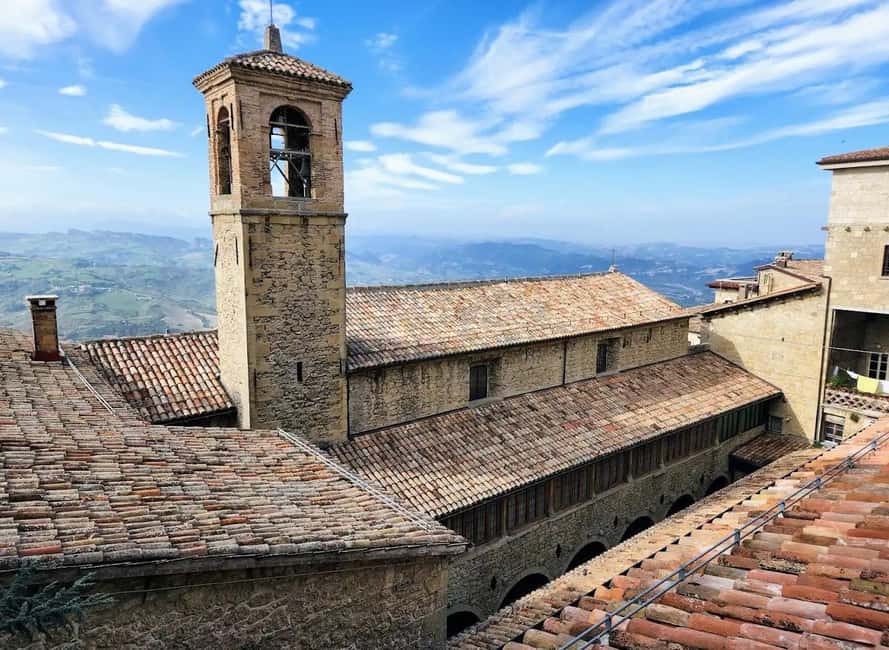 San Marino: 2-Hour Private Guided Walking and Titanus Museum - Exploring Cava dei Balestrieri: The Crossbowmen’s Quarry