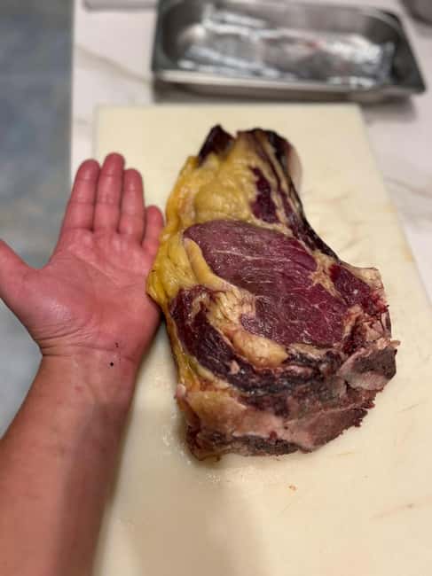 San Sebastián: Market Tour, Cooking Class, & Meal - Hands-On Cooking with Local Chefs in a Kitchen Setting