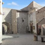 Santo Stefano di Sessanio: Village Donkey Trek Experience - Discovering the Village’s Architectural Secrets