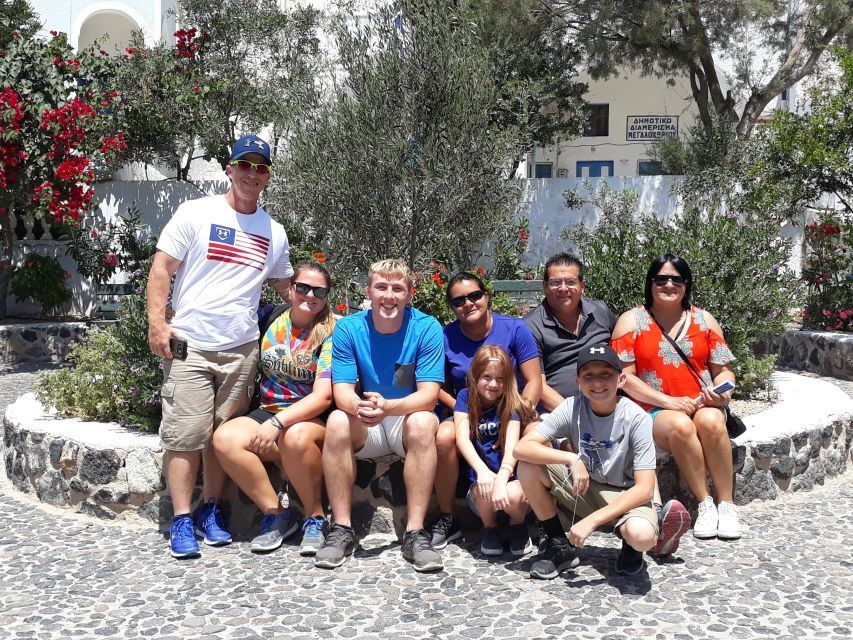 Santorini: 6-Hour Classic Panorama Private Tour - Exploring Oia’s Famous Blue Domes and Stunning Views