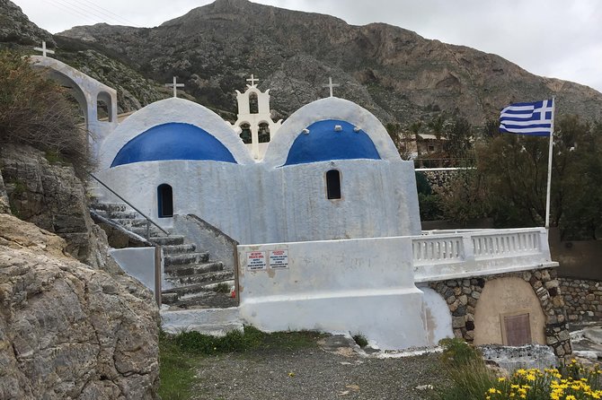 Santorini Blue Domes Private Tour - Oia: The Village of Sunsets and Luxury