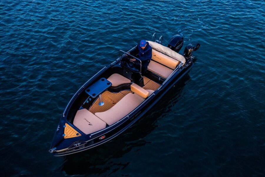 Santorini Boat Cruise -License Free- - Santorini’s Largest and Safest No-License Boats