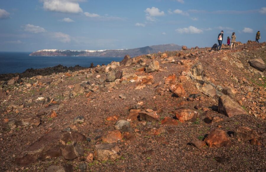 Santorini Caldera: Sunset Cruise with Dinner - Sailing Under the Caldera to Capture Iconic Views