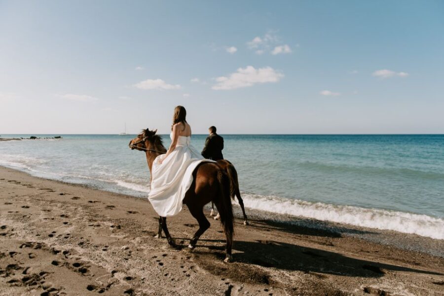 Santorini: Exclusive Private Horse Riding with picnic - Visiting the Black Sand Beach or Caldera Cliffs