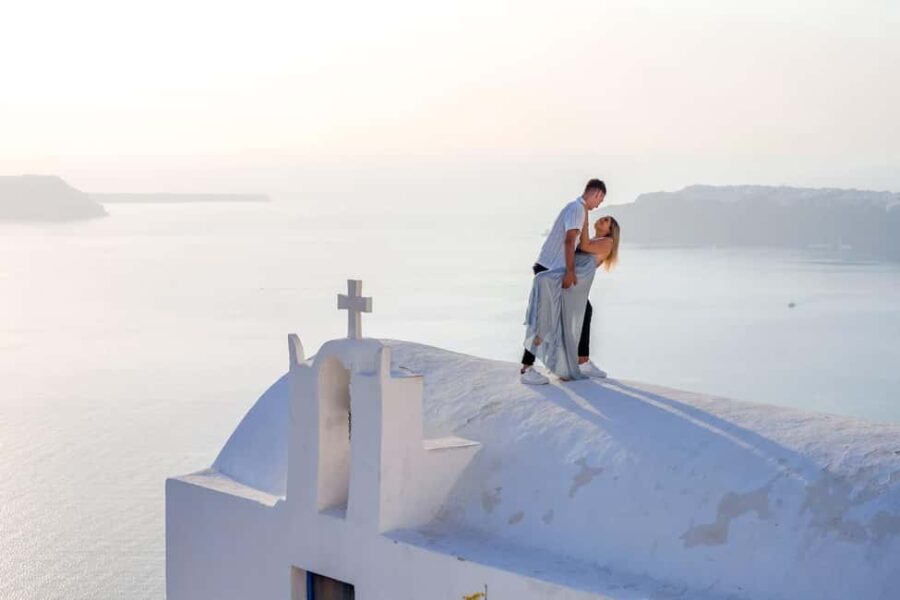 Santorini Photoshoot: Imerovigli or Fira - Starting Point and Meeting Arrangements in Santorini