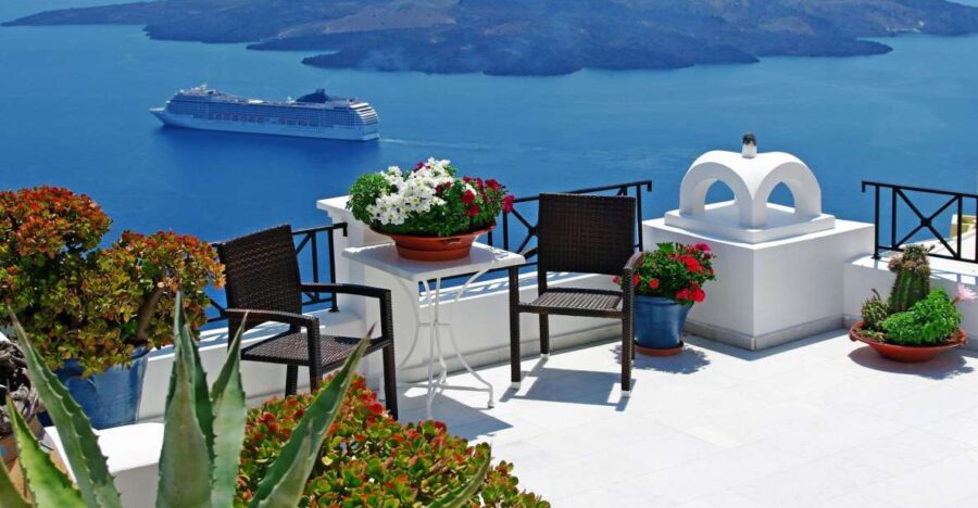 Santorini: Private Custom Island Guided Tour 3 - 5 hours - Traveling Around Santorini in Style and Comfort