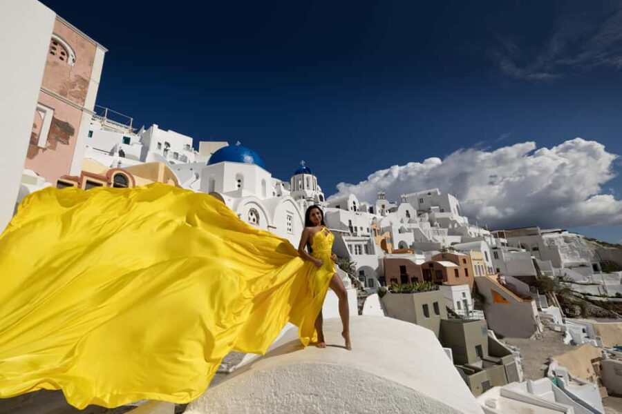 Santorini: Private Flying Dress Photoshoot at Blue Domes - Selecting the Perfect Flying Dress for Your Photoshoot