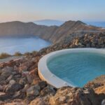 Santorini: Volcanic Hot-Tub Experience with Caldera Views - White Pearl Cavalieri: A Cliffside Sanctuary with Panoramic Views