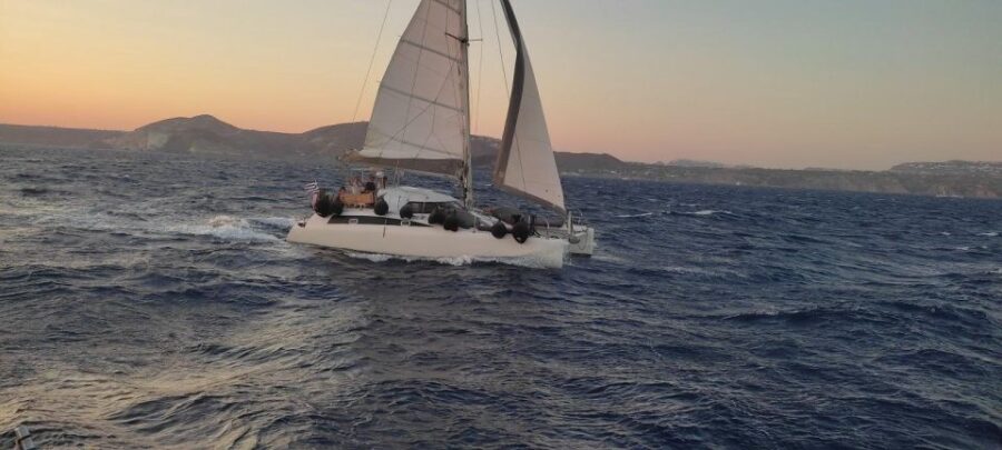 Santorini:Catamaran: private cruise with food & drinks - Starting Point at Vlychada Marina and Route Details