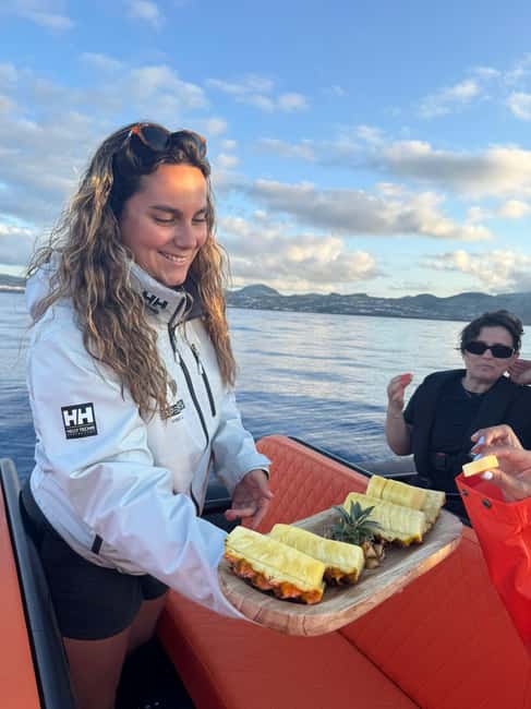 São Miguel: Sunset Boat Tour with Swim and Pineapple Snack - Experience a Thrilling Sunset Boat Ride on São Miguel’s North Coast
