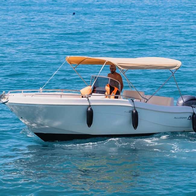 Saranda Riviera: Premium Boat Tour with Allegra Blue - Snorkelling at Soldiers Beach