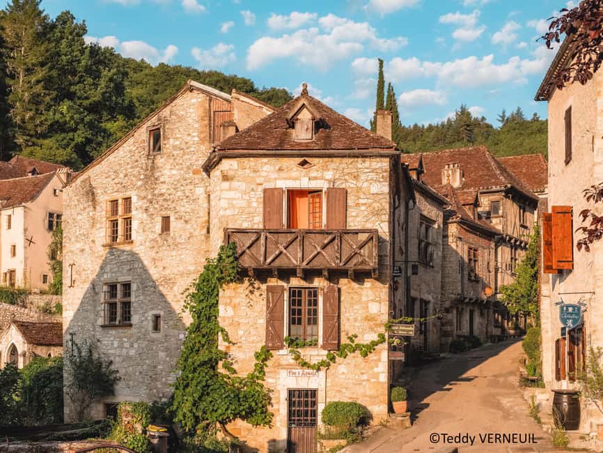 Sarlat: Private Day trip to Rocamadour & Saint-Cirq-Lapopie - Starting Point and Transportation Details