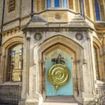 Scholars & Secrets of Cambridge: Self-Guided Puzzle Adventure - Exploring Kings College and Its Iconic Location